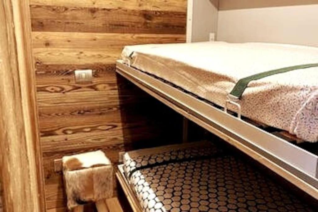 Incantevole Appartamento Stile Chalet Breuil Cervinia Exterior foto